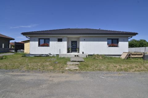  Ponúkame Vám na predaj krásnu novostavbu v Krupine