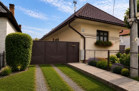  Ponúkame na predaj jedinečný rodinný dom v Jabloňovciach