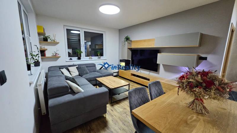 WhatsApp Image 2025-11-23 at 12.05.43 (4).jpeg