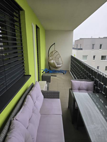 WhatsApp Image 2025-11-23 at 12.35.51.jpeg